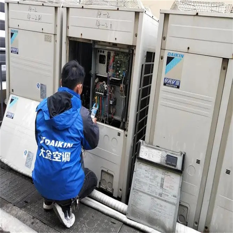 深圳宝安后亭柜机空调跳闸故障维修